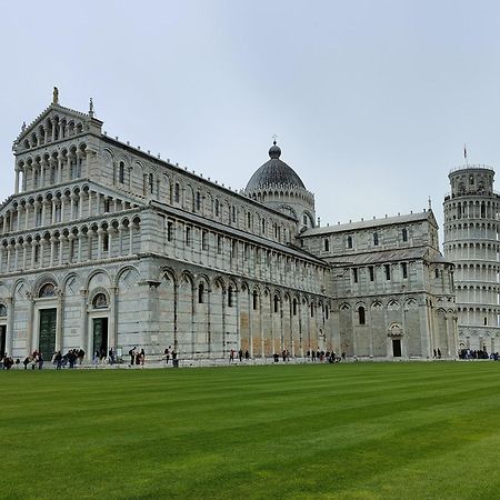 L'Angolo Di Galileo بيزا المظهر الخارجي الصورة