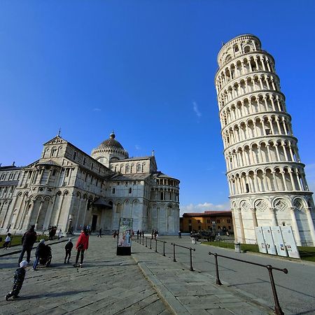 L'Angolo Di Galileo بيزا المظهر الخارجي الصورة